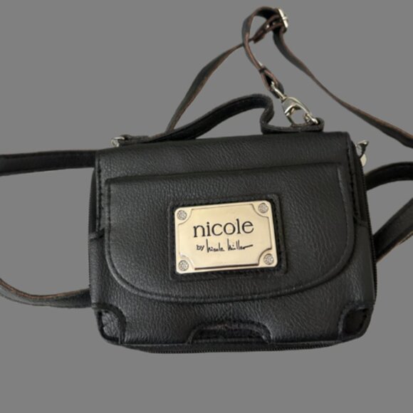 Nicole Miller Handbags - Vintage Nicole Miller Black Crossbody Wallet